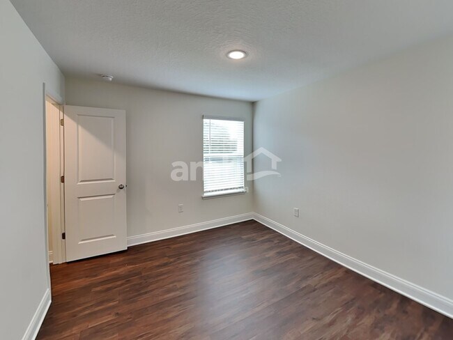 Building Photo - 6126 Little Blf Cir