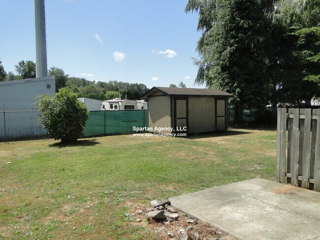 Building Photo - 11524 65th St Ct E