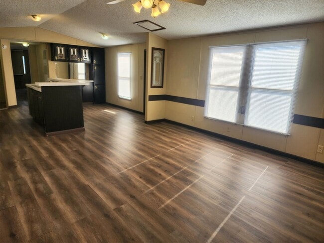 Building Photo - 1310 N Avenue J