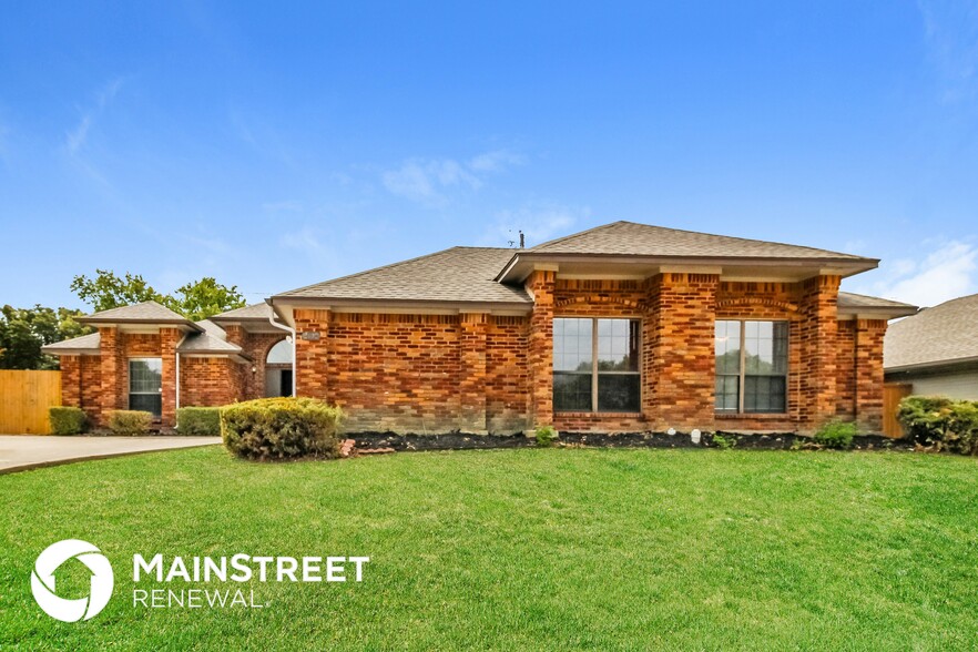 Primary Photo - 2102 Monterrey Pl
