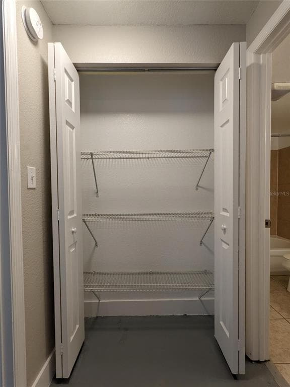 Building Photo - 1090 Cocoanut Ave