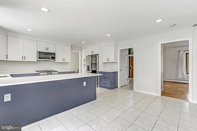Building Photo - 136 Carlough Rd