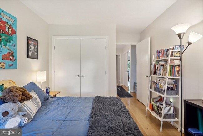 Building Photo - 2031 Approach Ln