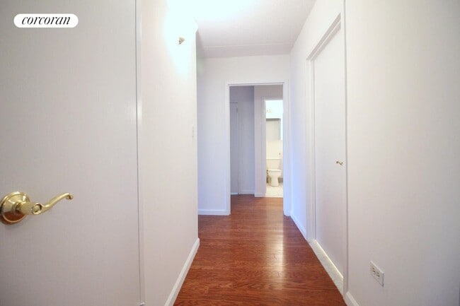 Building Photo - 225 Eighth Avenue 9D