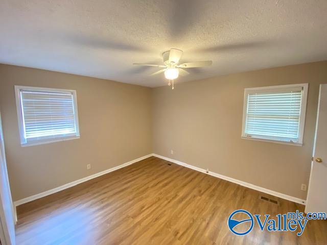 Building Photo - 2509 Rochell Dr NW