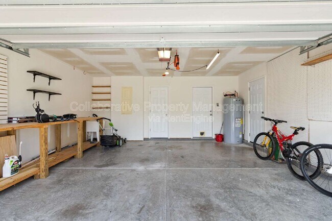 Building Photo - 47 Glenwood Ct