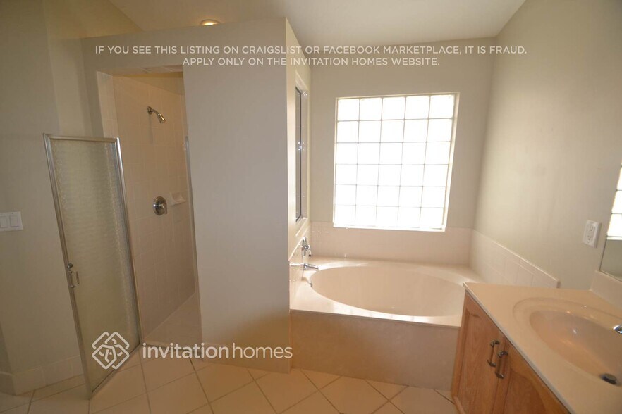 Building Photo - 3746 Torres Cir
