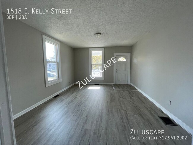 Building Photo - Half Off 1st Month Rent….1518 Kelly St. / ...