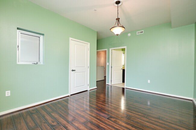 Building Photo - 6500 America Blvd