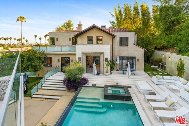 Building Photo - 7801 Hillside Ave