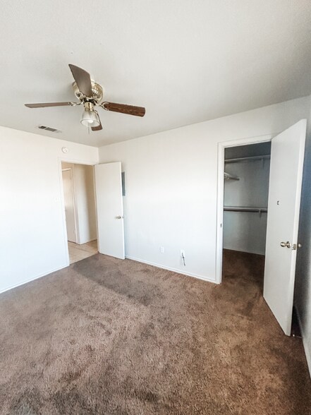 Building Photo - 1808 Windward Dr