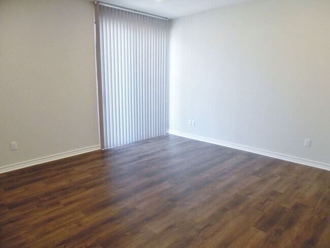Building Photo - 4715 Lafayette Ave