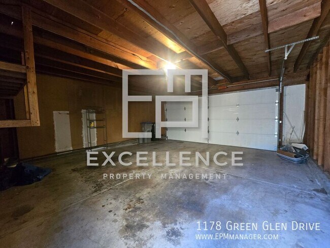 Building Photo - 1178 Green Glen Dr