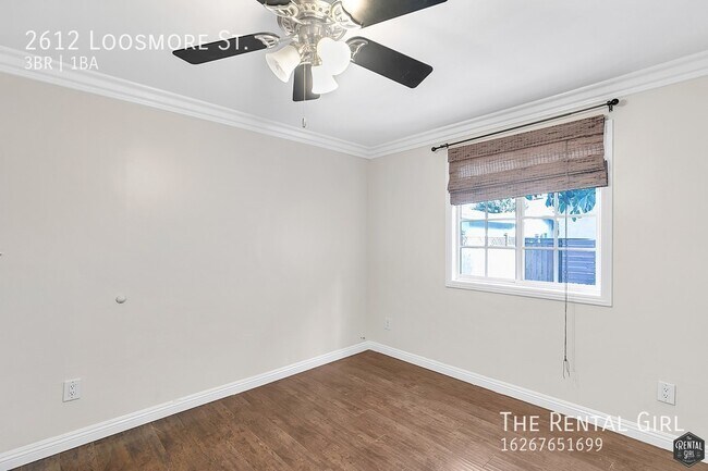 Building Photo - Spacious 3 Bedroom Single Family Home | Fu...