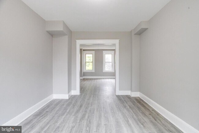 Building Photo - 2908 Oakley Ave
