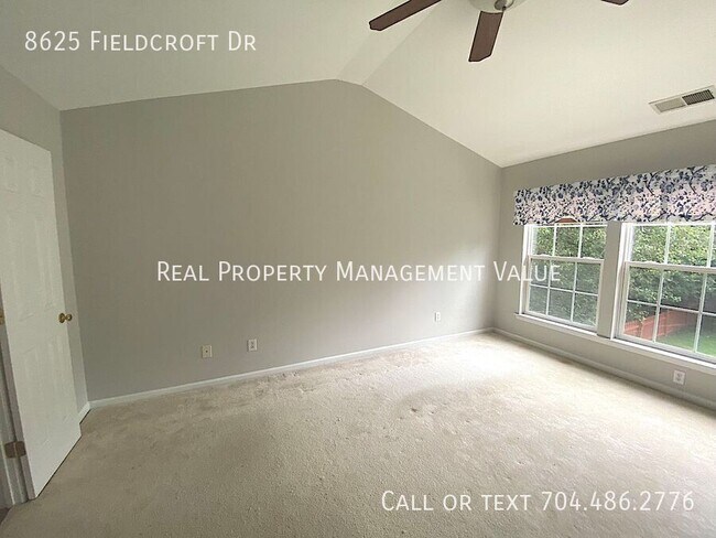 Building Photo - 8625 Fieldcroft Dr
