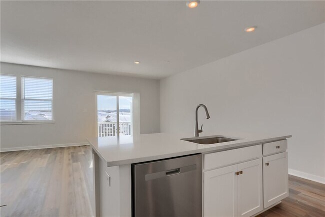 Building Photo - 122 Scotland Ln