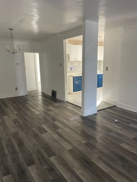 Building Photo - 9262 Ward Ave