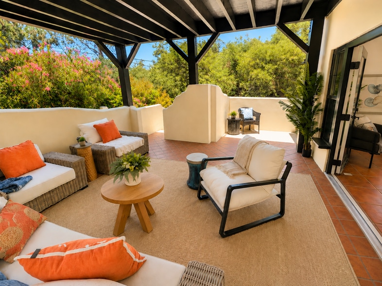 South outdoor living room to west patio - 25648 Timpangos Dr