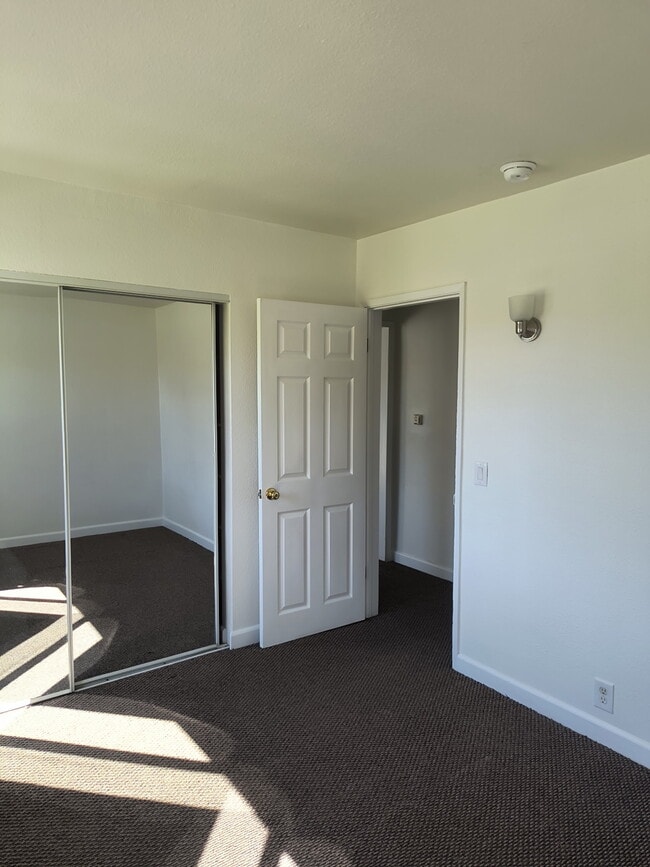 Bedroom - 1457 W 219th St