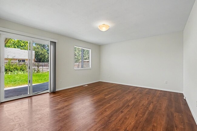 Building Photo - 2463 N Stone Pl