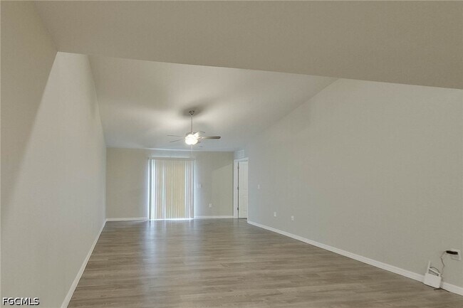 Building Photo - 9131 Aegean Cir