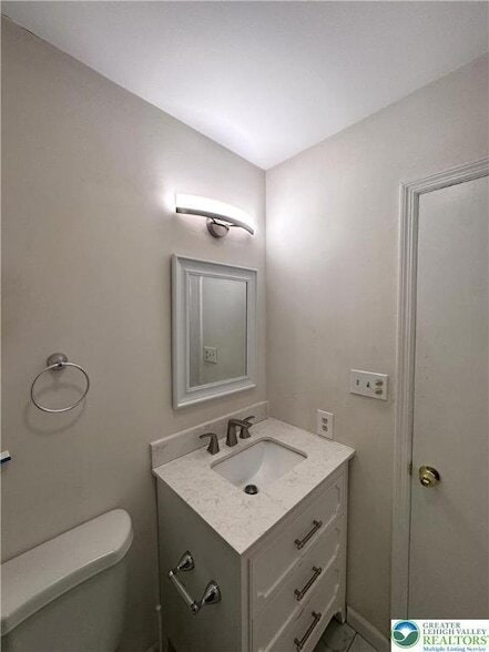 Building Photo - 8315 Countryside Ln