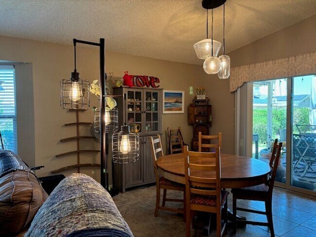Building Photo - 1306 Leisure World