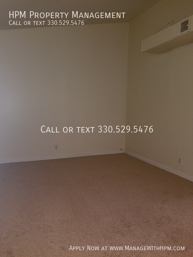 Building Photo - 2381 Newton-