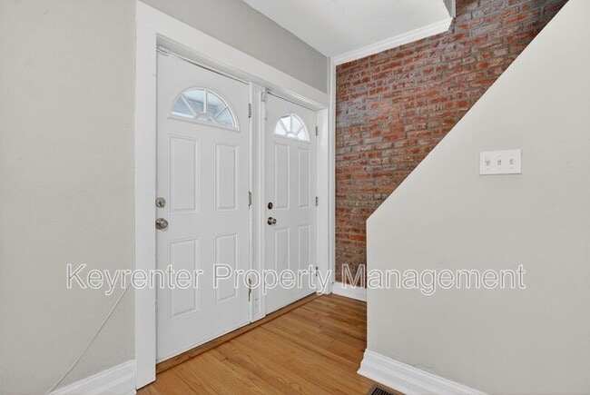 Building Photo - 3166 California Ave