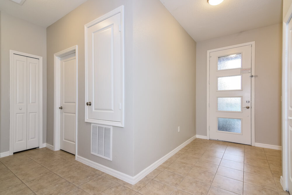 Building Photo - 1309 Canyon Oaks Dr