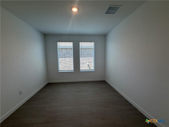 Building Photo - 8908 San Carlos