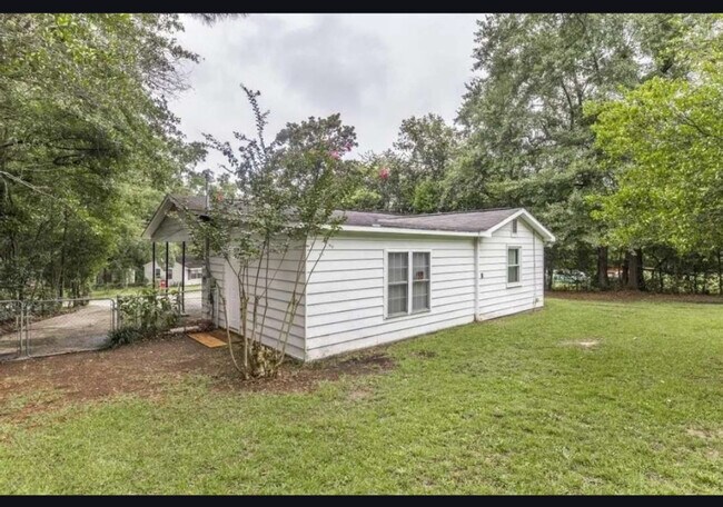 Building Photo - 1553 Hurley Cir