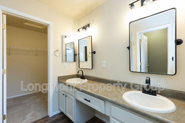 Building Photo - 1404 Tonkin Pl
