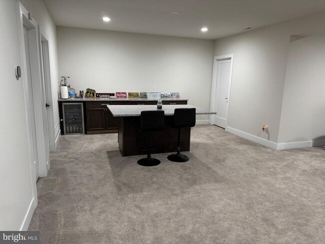 Building Photo - 125 Maggie Ln