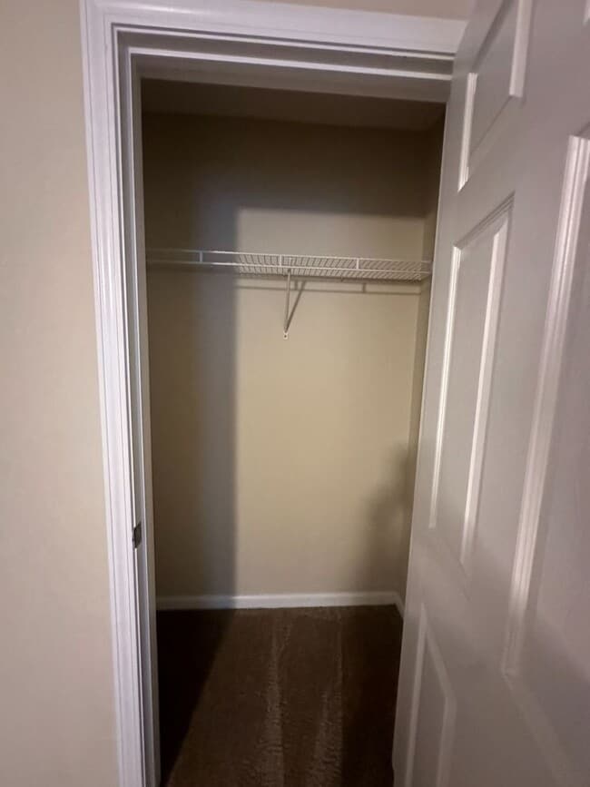 Building Photo - Wakefield!!!  3 Bedroom Townhome