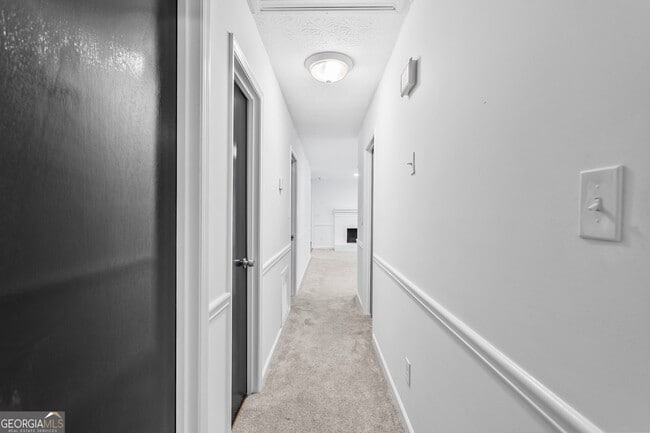 Building Photo - 2923 Bicentennial Dr SW