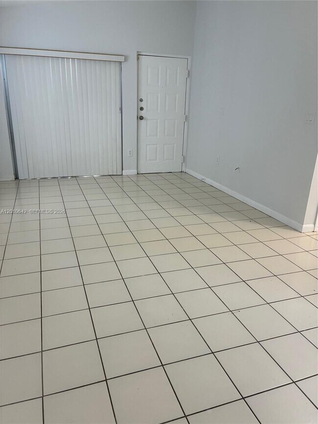 Building Photo - 7640 SW 153rd Ct