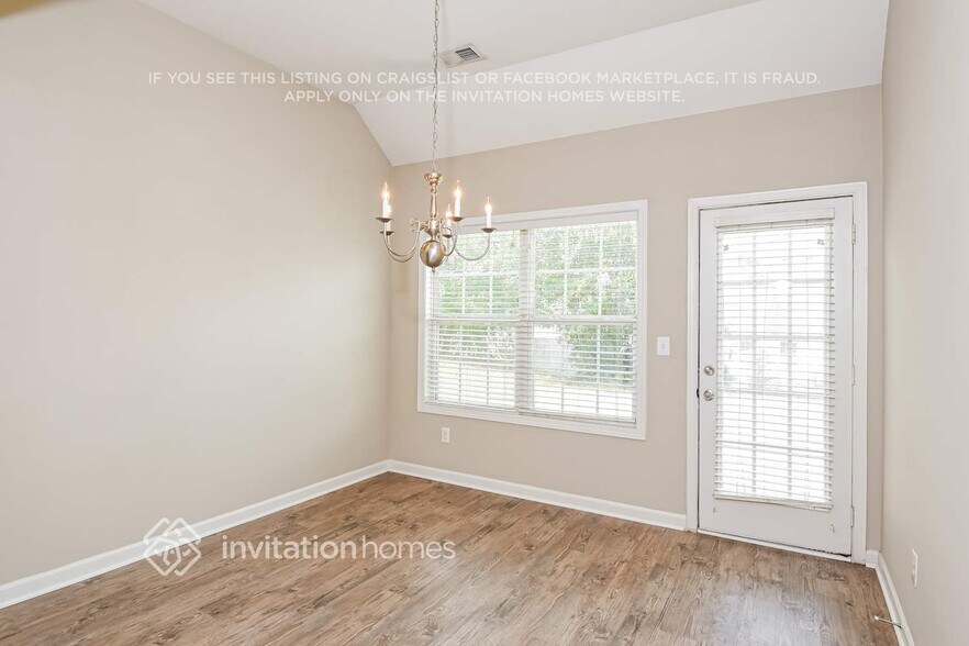 Building Photo - 6614 White Walnut Way