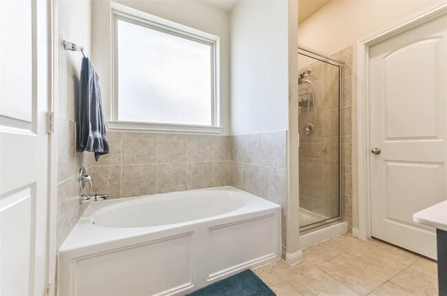 Building Photo - 18511 Espada St