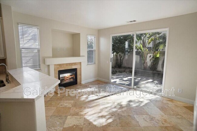 Building Photo - 30343 W Cedar Oak Ln