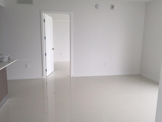 Building Photo - 5252 NW 85th Ave