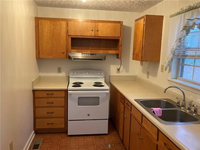 Building Photo - 31 Souther Trail