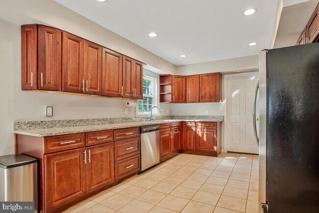 Building Photo - 2509 Kittery Ln