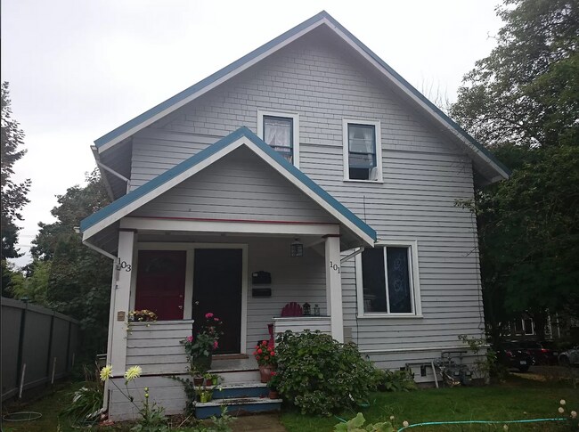 Building Photo - 101 N Bowdoin Pl