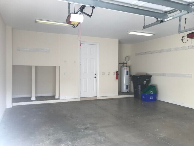 Building Photo - 650 Pacific Grove Dr