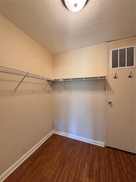 Building Photo - 3625 Longmeadow