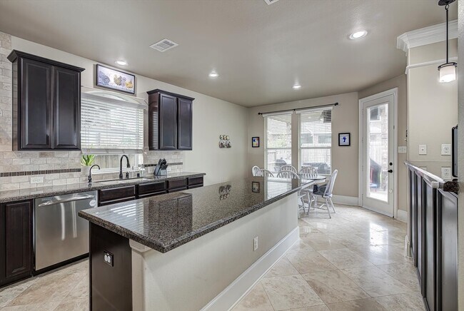 Building Photo - 27410 Starlit Ranch Drive