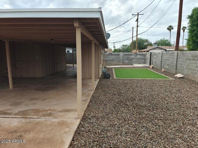 Building Photo - 1314 N 71st St