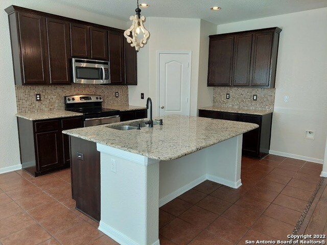 Building Photo - 10610 Cosmos Canyon